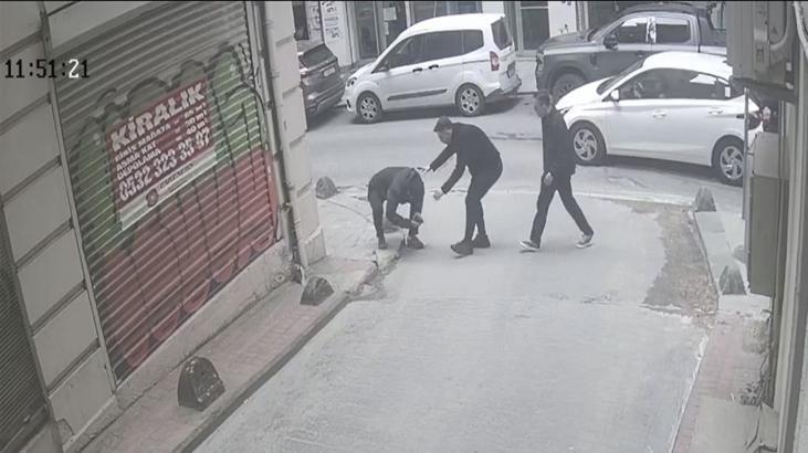 Beyoğlu’nda yürürken büyük bir acıyla irkildi! Başına 7 dikiş atıldı