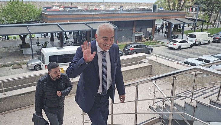 Devrek Belediyesi’ne ‘yolsuzluk’ davası: Eski başkan dahil 30 sanık hakim karşısında