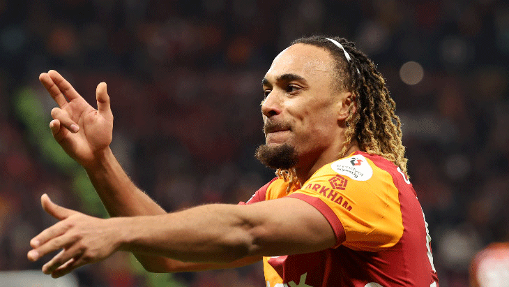 Galatasaray’dan Sacha Boey kararı! Gözler Okan Buruk’ta